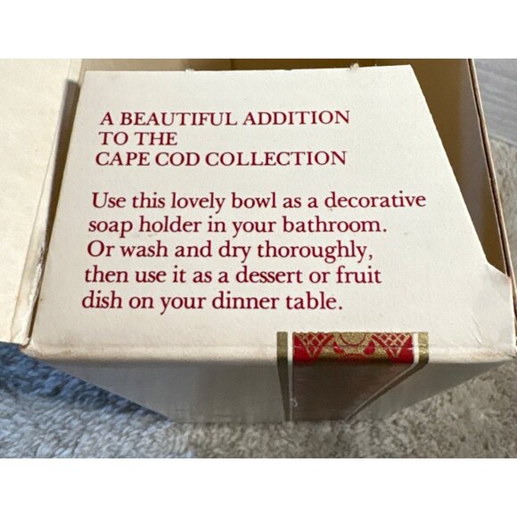 Avon Cape Cod Collection Dessert Bowl With Special Occasion Soaps NOS - Picture 12 of 16